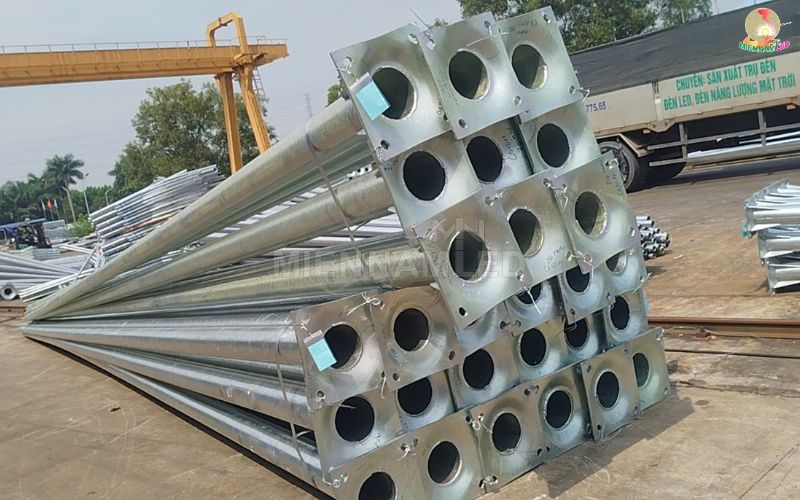 cột đèn đường